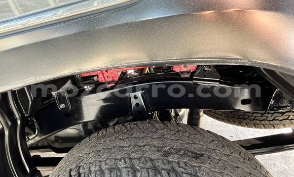 Comprar Novo Toyota Hiluxe Revo Vermelho Carro em Maputo em Maputo Comprar Novo Toyota Hiluxe Revo Vermelho Carro em Maputo em Maputo