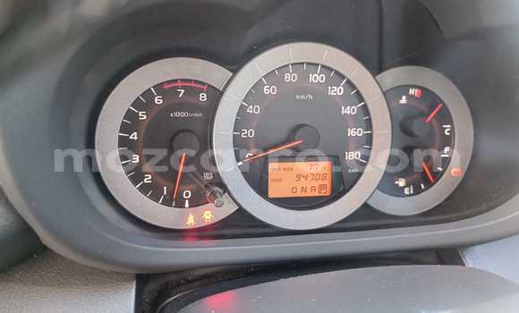 Comprar Usado Toyota RAV4 Branco Carro em Maputo em Maputo Comprar Usado Toyota RAV4 Branco Carro em Maputo em Maputo