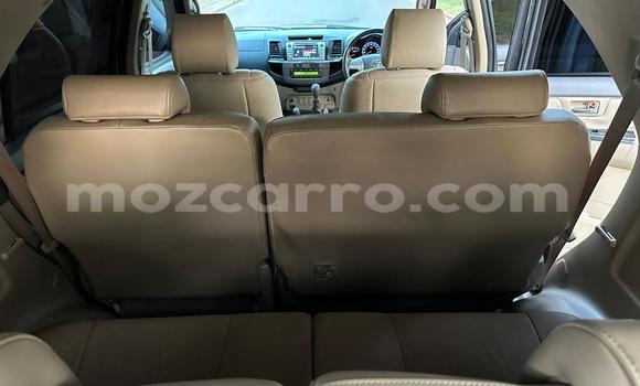 Comprar Novo Toyota Fortuner Prata Carro em Maputo em Maputo Comprar Novo Toyota Fortuner Prata Carro em Maputo em Maputo