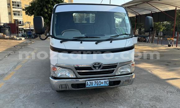 Buy Used Toyota Dyna White Car in Maputo in Maputo Buy Used Toyota Dyna White Car in Maputo in Maputo