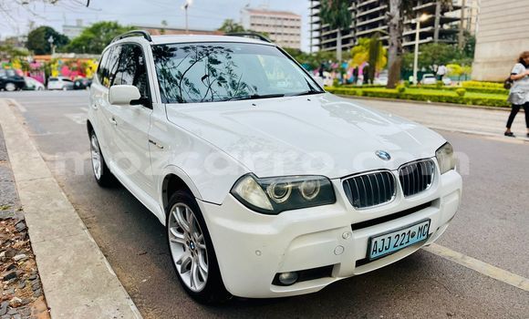 Tenga Tsaru BMW X3 Chena Mota in Maputo in Maputo