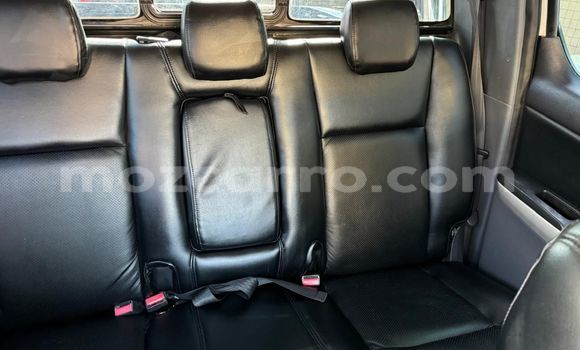 Comprar Novo Mazda BT-50 Branco Carro em Maputo em Maputo Comprar Novo Mazda BT-50 Branco Carro em Maputo em Maputo