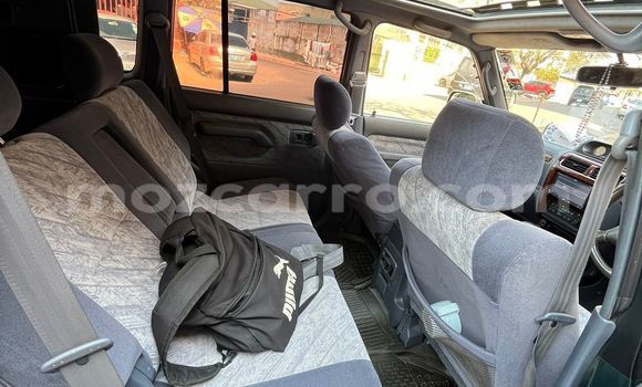 Comprar Usado Toyota Land Cruiser Prado Verde Carro em Maputo em Maputo Comprar Usado Toyota Land Cruiser Prado Verde Carro em Maputo em Maputo