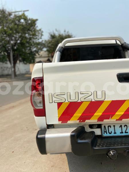 Big with watermark isuzu kb maputo maputo 29348