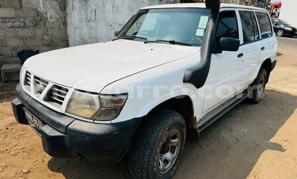 Buy Used Nissan Patrol White Car in Maputo in Maputo Buy Used Nissan Patrol White Car in Maputo in Maputo