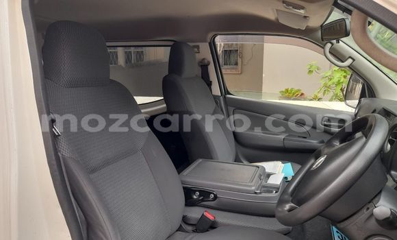 Nunua Ilio tumika Nissan Caravan Nyeupe Gari ndani ya Maputo nchini Maputo Nunua Ilio tumika Nissan Caravan Nyeupe Gari ndani ya Maputo nchini Maputo
