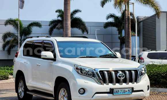 Comprar Usado Toyota Land Cruiser Prado Branco Carro em Maputo em Maputo