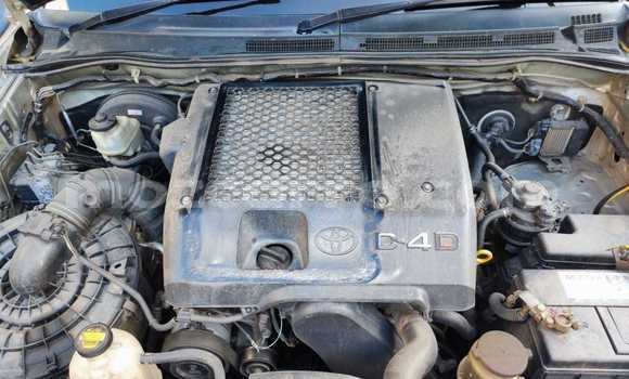 Nunua Ilio tumika Toyota Hilux Brown Gari ndani ya Maputo nchini Maputo Nunua Ilio tumika Toyota Hilux Brown Gari ndani ya Maputo nchini Maputo