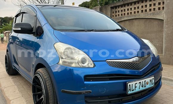 Comprar Usado Toyota Ractis Azul Carro em Maputo em Maputo