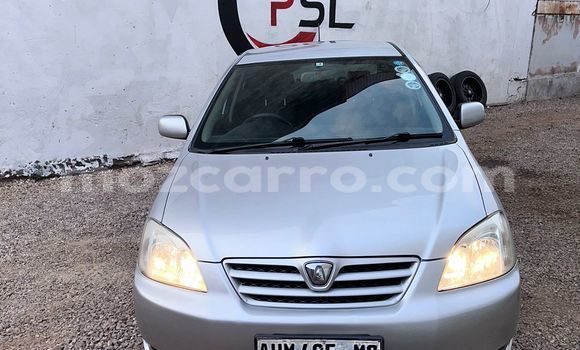 Comprar Usado Toyota Runx Prata Carro em Maputo em Maputo Comprar Usado Toyota Runx Prata Carro em Maputo em Maputo