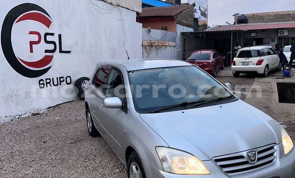 Comprar Usado Toyota Runx Prata Carro em Maputo em Maputo Comprar Usado Toyota Runx Prata Carro em Maputo em Maputo
