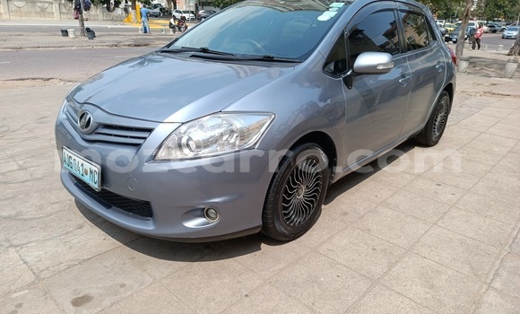Comprar Usado Toyota Auris De outros Carro em Maputo em Maputo Comprar Usado Toyota Auris De outros Carro em Maputo em Maputo