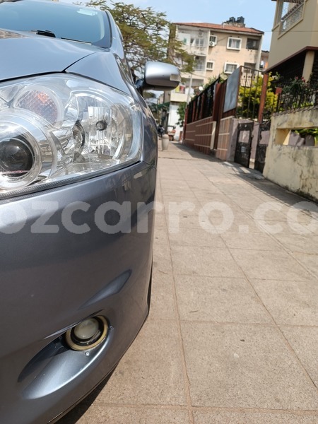 Big with watermark toyota auris maputo maputo 29392