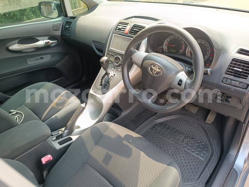 Big with watermark toyota auris maputo maputo 29392