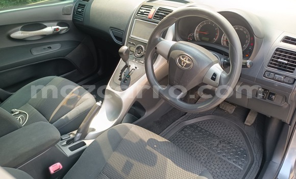 Comprar Usado Toyota Auris De outros Carro em Maputo em Maputo Comprar Usado Toyota Auris De outros Carro em Maputo em Maputo