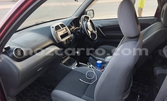 Comprar Usado Toyota RAV4 Vermelho Carro em Maputo em Maputo Comprar Usado Toyota RAV4 Vermelho Carro em Maputo em Maputo