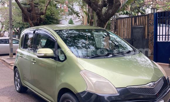 Comprar Usado Toyota Ractis Verde Carro em Maputo em Maputo Comprar Usado Toyota Ractis Verde Carro em Maputo em Maputo