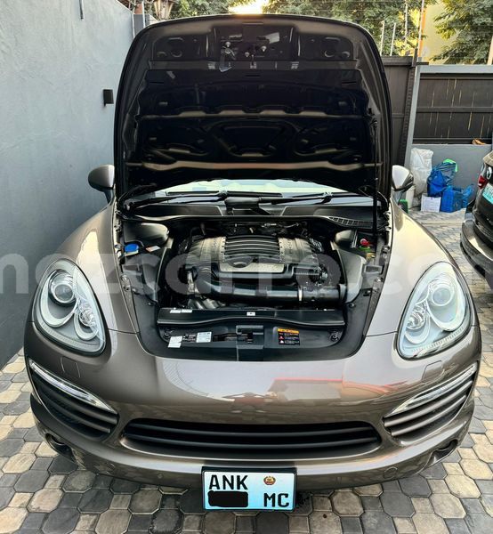 Big with watermark porsche cayenne maputo maputo 29407