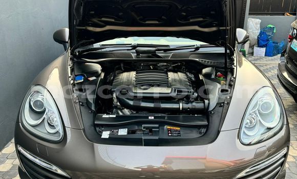 Buy New Porsche Cayenne Other Car in Maputo in Maputo Buy New Porsche Cayenne Other Car in Maputo in Maputo