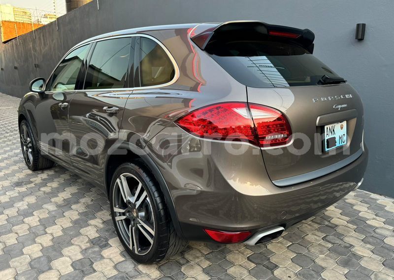 Big with watermark porsche cayenne maputo maputo 29407