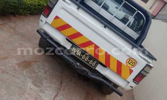 Tenga Tsaru Toyota Hilux Chena Mota in Maputo in Maputo Tenga Tsaru Toyota Hilux Chena Mota in Maputo in Maputo