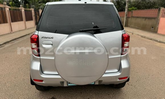 Nunua Ilio tumika Toyota Rush Fedha Gari ndani ya Maputo nchini Maputo Nunua Ilio tumika Toyota Rush Fedha Gari ndani ya Maputo nchini Maputo