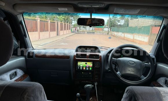 Nunua Ilio tumika Toyota Land Cruiser Prado Nyeusi Gari ndani ya Maputo nchini Maputo Nunua Ilio tumika Toyota Land Cruiser Prado Nyeusi Gari ndani ya Maputo nchini Maputo