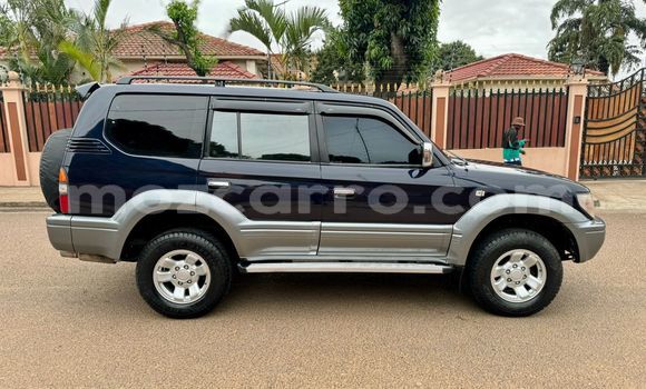 Nunua Ilio tumika Toyota Land Cruiser Prado Nyeusi Gari ndani ya Maputo nchini Maputo Nunua Ilio tumika Toyota Land Cruiser Prado Nyeusi Gari ndani ya Maputo nchini Maputo