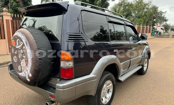Nunua Ilio tumika Toyota Land Cruiser Prado Nyeusi Gari ndani ya Maputo nchini Maputo Nunua Ilio tumika Toyota Land Cruiser Prado Nyeusi Gari ndani ya Maputo nchini Maputo