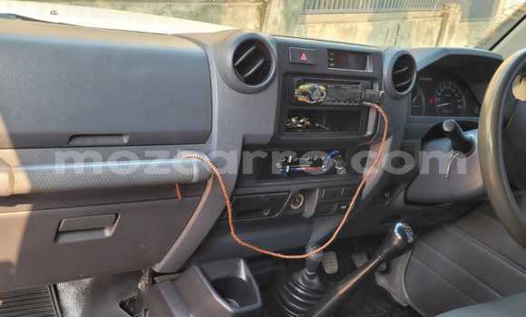 Tenga Tsaru Toyota Land Cruiser Chena Mota in Maputo in Maputo Tenga Tsaru Toyota Land Cruiser Chena Mota in Maputo in Maputo