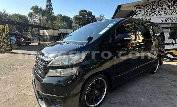 Nunua Ilio tumika Toyota Vellfire Nyeusi Gari ndani ya Maputo nchini Maputo Nunua Ilio tumika Toyota Vellfire Nyeusi Gari ndani ya Maputo nchini Maputo