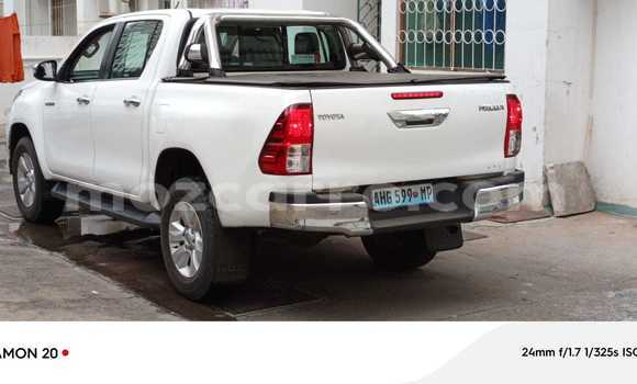 Comprar Usado Toyota Hilux Branco Carro em Maputo em Maputo Comprar Usado Toyota Hilux Branco Carro em Maputo em Maputo