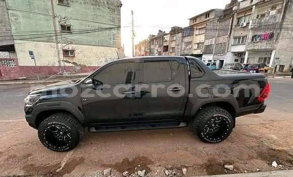 Buy Used Toyota Hiluxe Revo Other Car in Maputo in Maputo Buy Used Toyota Hiluxe Revo Other Car in Maputo in Maputo