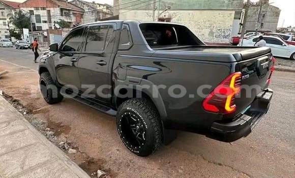 Buy Used Toyota Hiluxe Revo Other Car in Maputo in Maputo Buy Used Toyota Hiluxe Revo Other Car in Maputo in Maputo