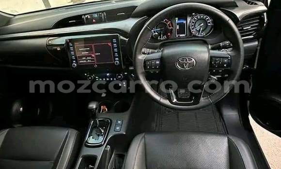 Buy Used Toyota Hiluxe Revo Other Car in Maputo in Maputo Buy Used Toyota Hiluxe Revo Other Car in Maputo in Maputo