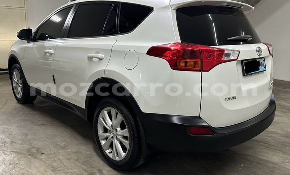Buy Used Toyota RAV4 White Car in Maputo in Maputo Buy Used Toyota RAV4 White Car in Maputo in Maputo