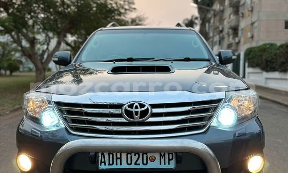 Tenga Tsaru Toyota Fortuner Zvimwe Mota in Maputo in Maputo Tenga Tsaru Toyota Fortuner Zvimwe Mota in Maputo in Maputo