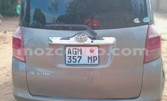 Comprar Usado Toyota Ractis Castanho Carro em Maputo em Maputo Comprar Usado Toyota Ractis Castanho Carro em Maputo em Maputo