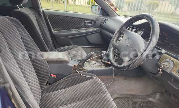 Comprar Usado Toyota Mark II Azul Carro em Moçambique em Nampula Comprar Usado Toyota Mark II Azul Carro em Moçambique em Nampula