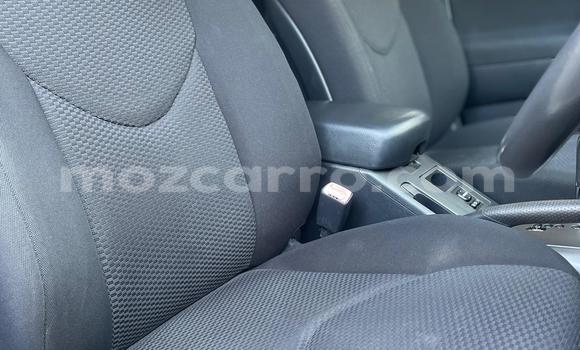 Nunua Ilio tumika Toyota RAV4 Nyeupe Gari ndani ya Maputo nchini Maputo Nunua Ilio tumika Toyota RAV4 Nyeupe Gari ndani ya Maputo nchini Maputo