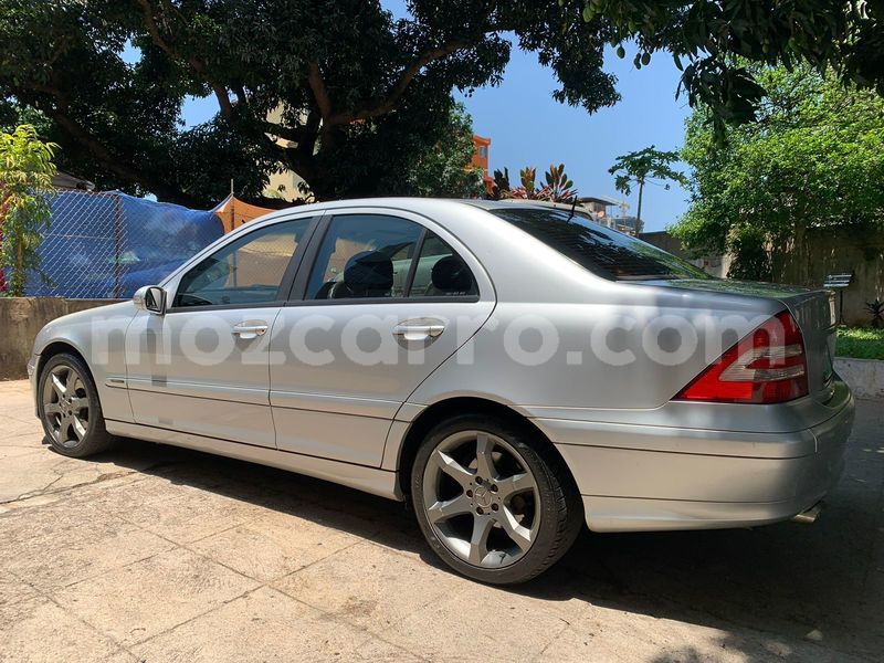 Big with watermark mercedes benz e200 maputo maputo 29473