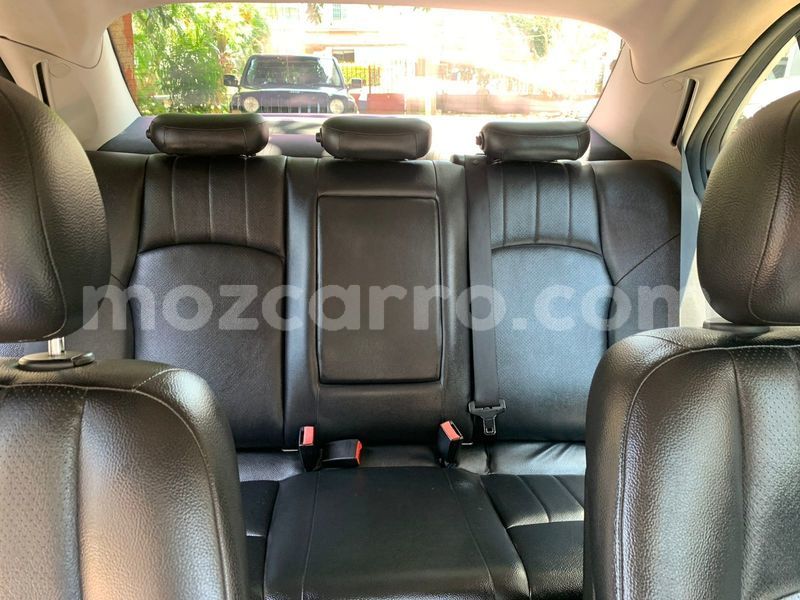 Big with watermark mercedes benz e200 maputo maputo 29473