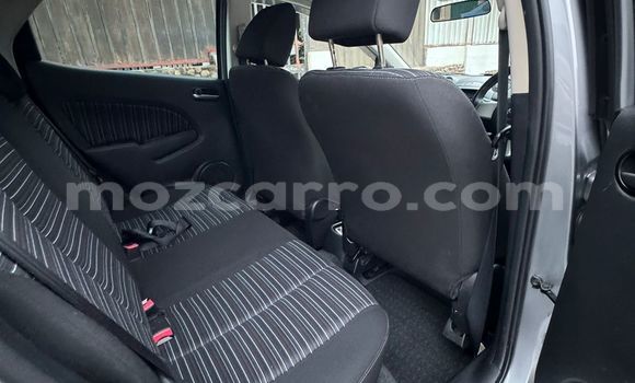 Nunua Ilio tumika Mazda Demio Fedha Gari ndani ya Maputo nchini Maputo Nunua Ilio tumika Mazda Demio Fedha Gari ndani ya Maputo nchini Maputo