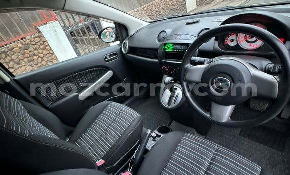 Nunua Ilio tumika Mazda Demio Fedha Gari ndani ya Maputo nchini Maputo Nunua Ilio tumika Mazda Demio Fedha Gari ndani ya Maputo nchini Maputo