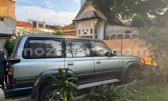 Comprar Usado Toyota Land Cruiser De outros Carro em Maputo em Maputo Comprar Usado Toyota Land Cruiser De outros Carro em Maputo em Maputo