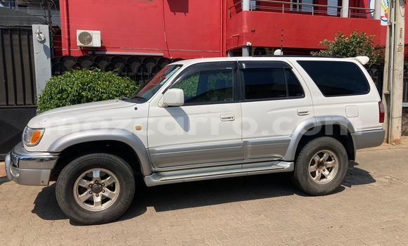 Comprar Usado Toyota Surf Branco Carro em Maputo em Maputo Comprar Usado Toyota Surf Branco Carro em Maputo em Maputo