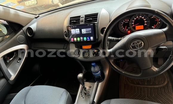 Comprar Usado Toyota RAV4 Branco Carro em Maputo em Maputo Comprar Usado Toyota RAV4 Branco Carro em Maputo em Maputo
