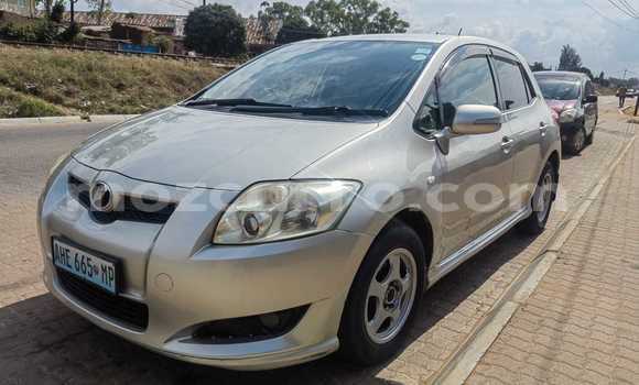 Comprar Usado Toyota Auris Prata Carro em Maputo em Maputo Comprar Usado Toyota Auris Prata Carro em Maputo em Maputo
