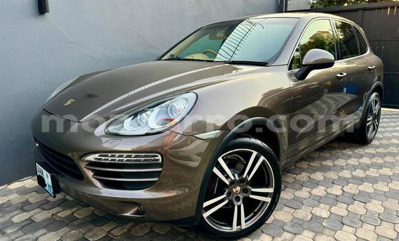 Comprar Usado Porsche Cayenne Castanho Carro em Maputo em Maputo Comprar Usado Porsche Cayenne Castanho Carro em Maputo em Maputo