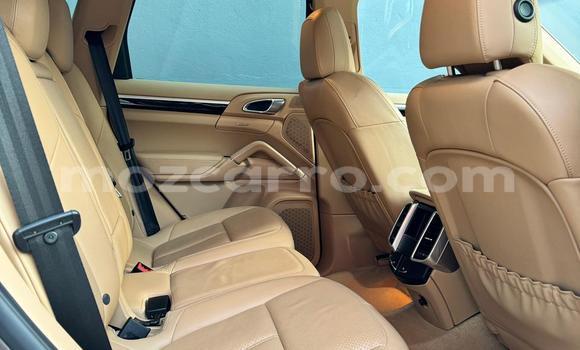 Comprar Usado Porsche Cayenne Castanho Carro em Maputo em Maputo Comprar Usado Porsche Cayenne Castanho Carro em Maputo em Maputo
